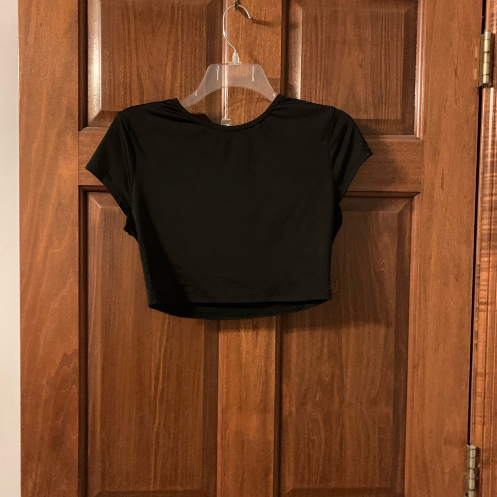 Black crop top